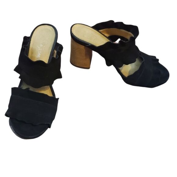Free People Rosie Ruffle Block Heel Suede Sandals Heels - Picture 1 of 5